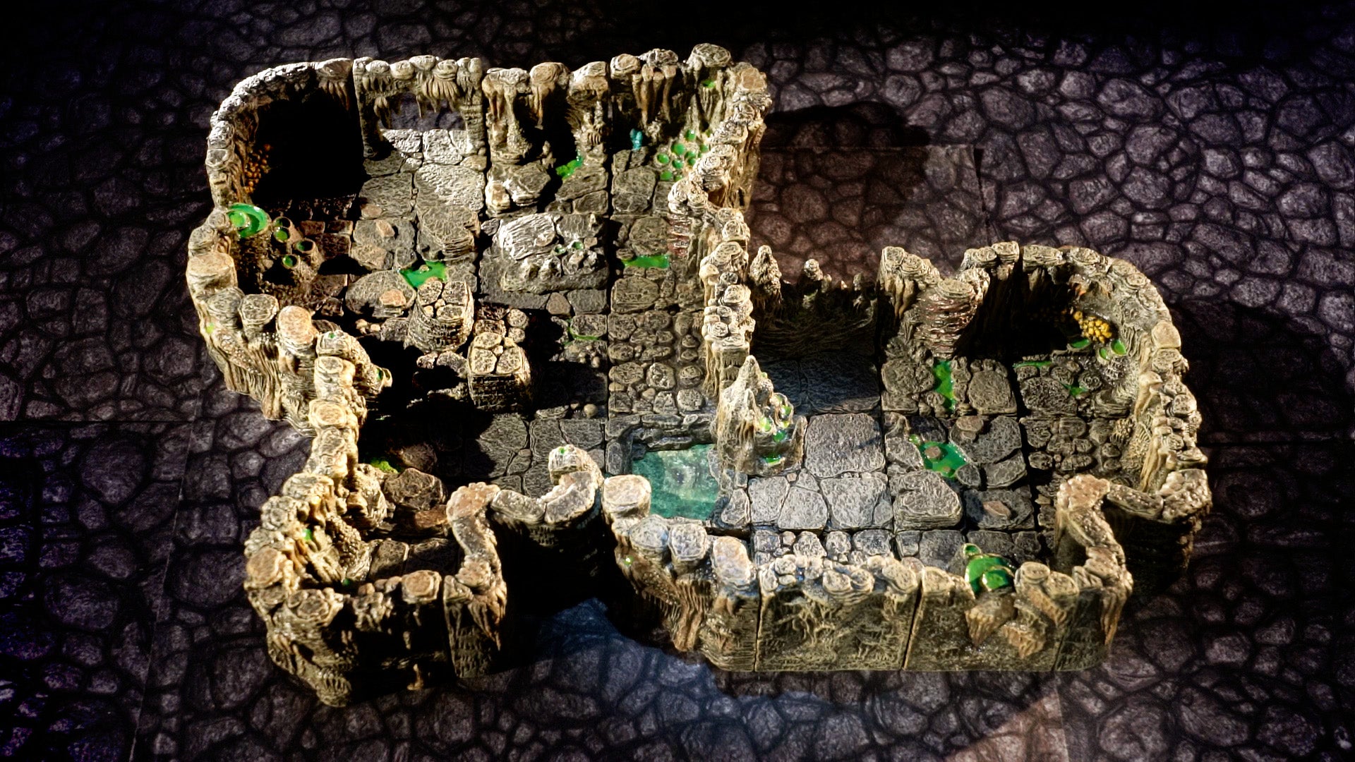 Cavern Starter Sets – Dwarven Forge