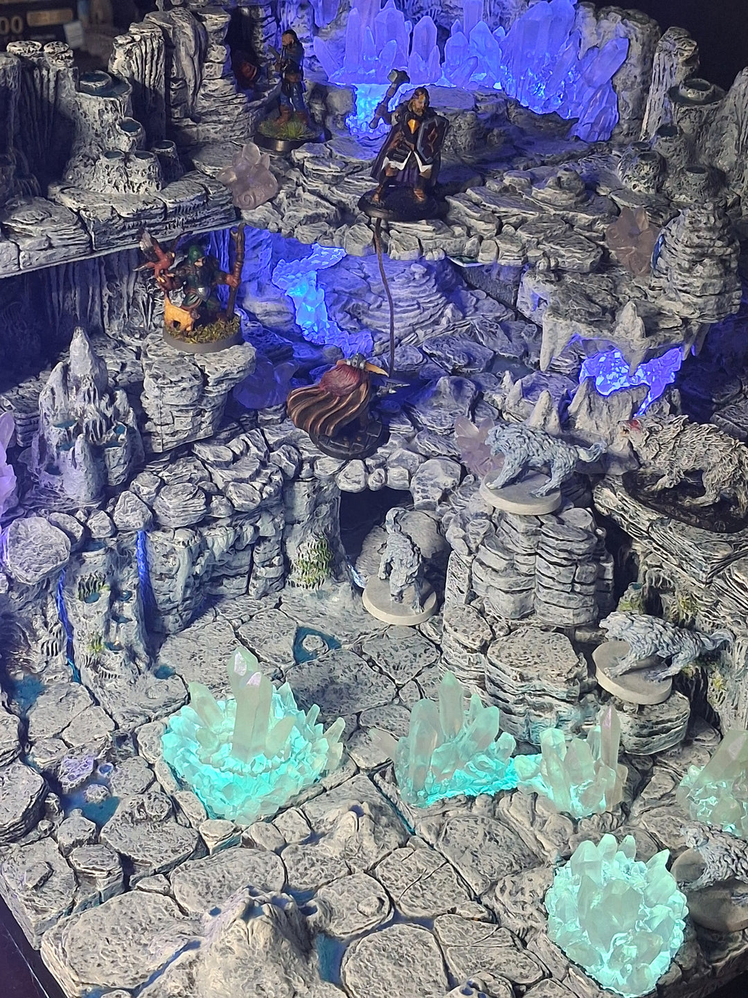Cleverest Hidden Detail: A-n-ice day for an Adventure by Jarakrisafis