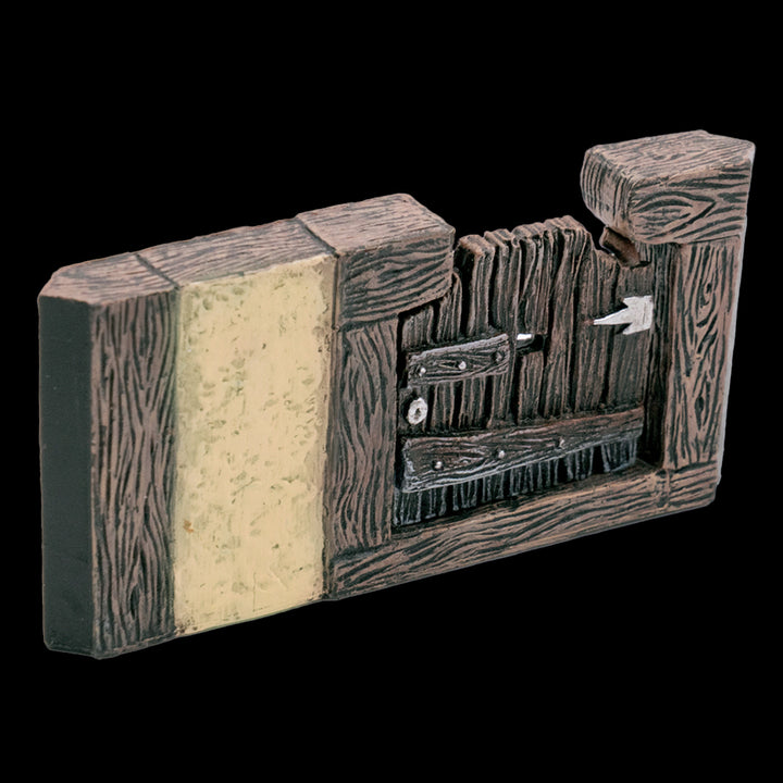 Tudor Offset Door Wall with Ramshackle Door (Unpainted)