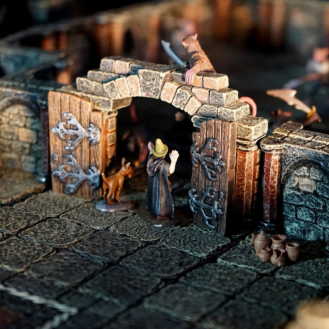 Dungeon Double Doors - Vaulted (Painted)