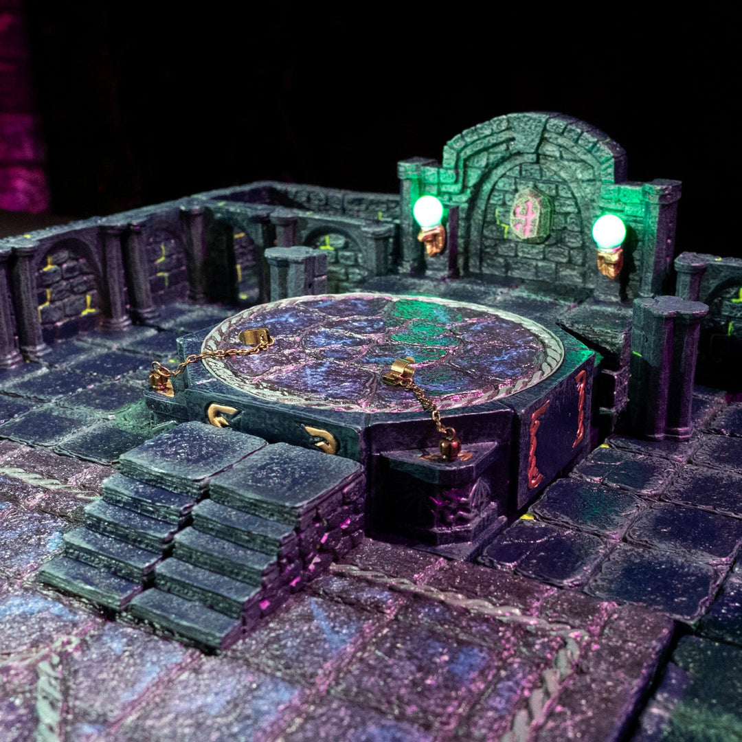 Dread Pedestal - Sinister (Painted)