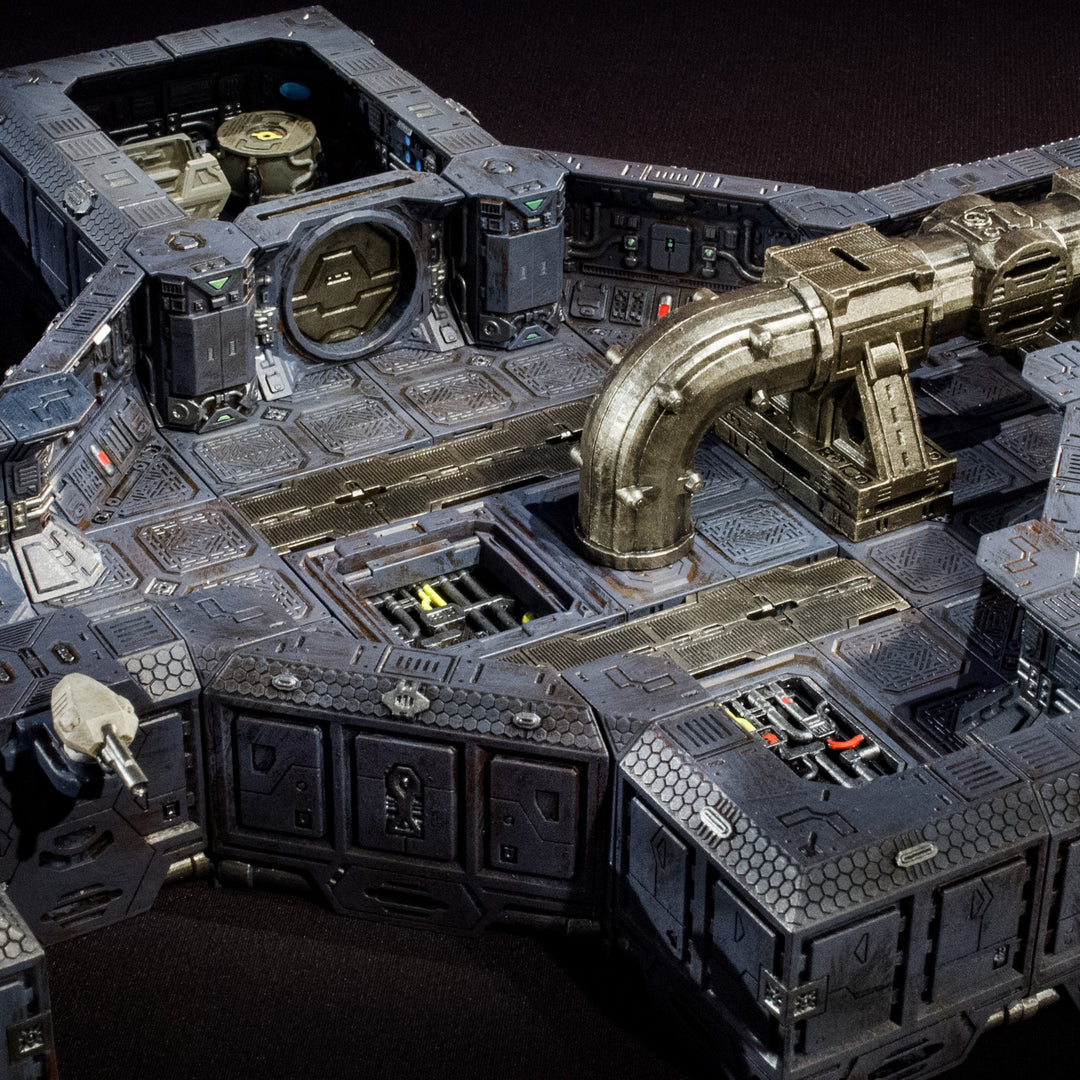 Outer Rim Freighter (Unpainted)