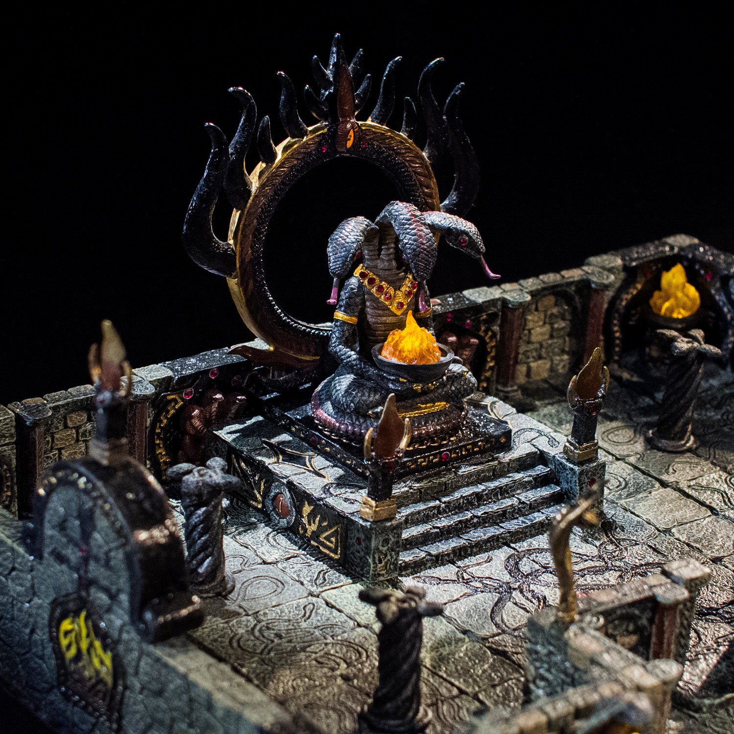 The Snake's Den Bundle (Painted) – Dwarven Forge
